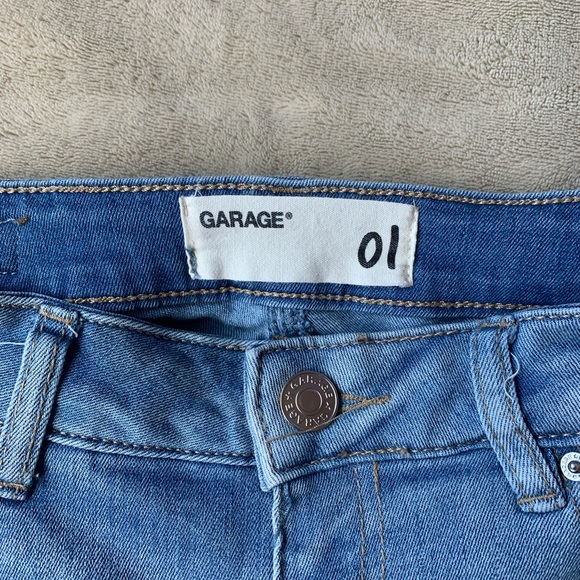 Garage Blue Jeans - Picture 3 of 3